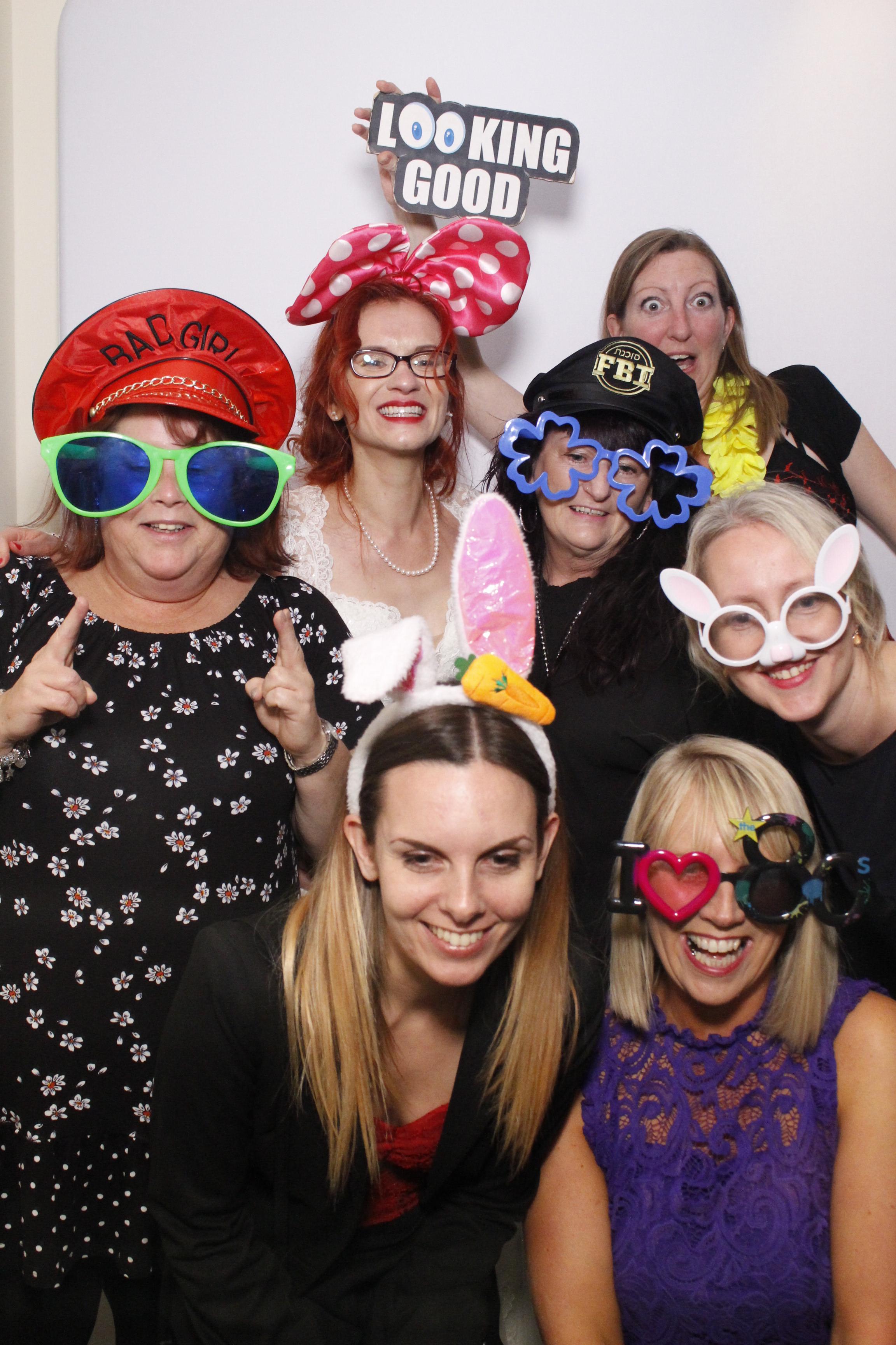 Luke & Emily's Wedding | View more photos from the event at gallery.myphotoboothexperience.co.uk/u/MyPhotoBoothExperienceLtd/Luke-Emilys-Wedding